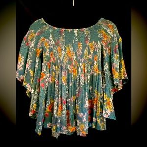 Beautiful off the shoulder boho blouse from Angie size small